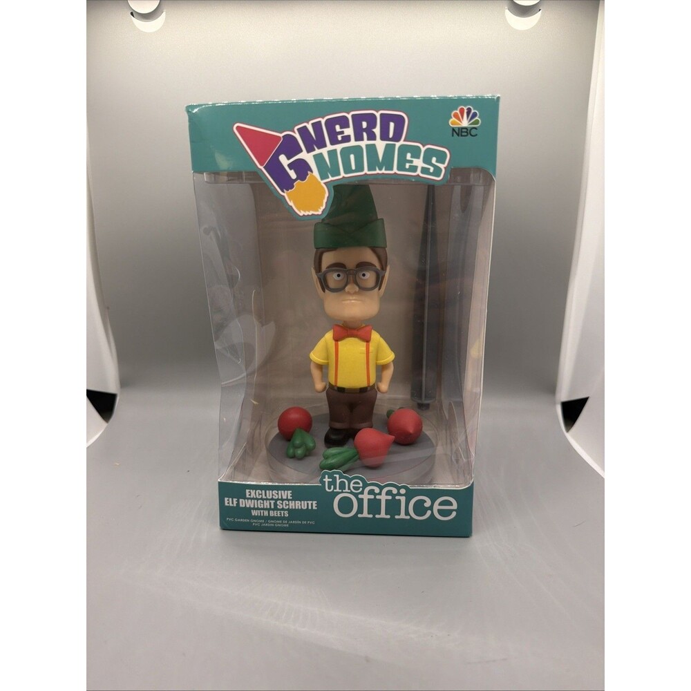 Nerd Gnomes “The Office” Exclusive Elf Dwight Schrute 8" Figurine W/Beets NIB